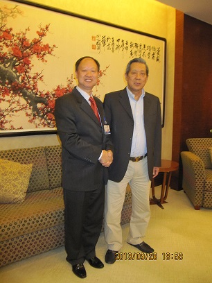 泰总理与我司董事长廖世明先生商谈